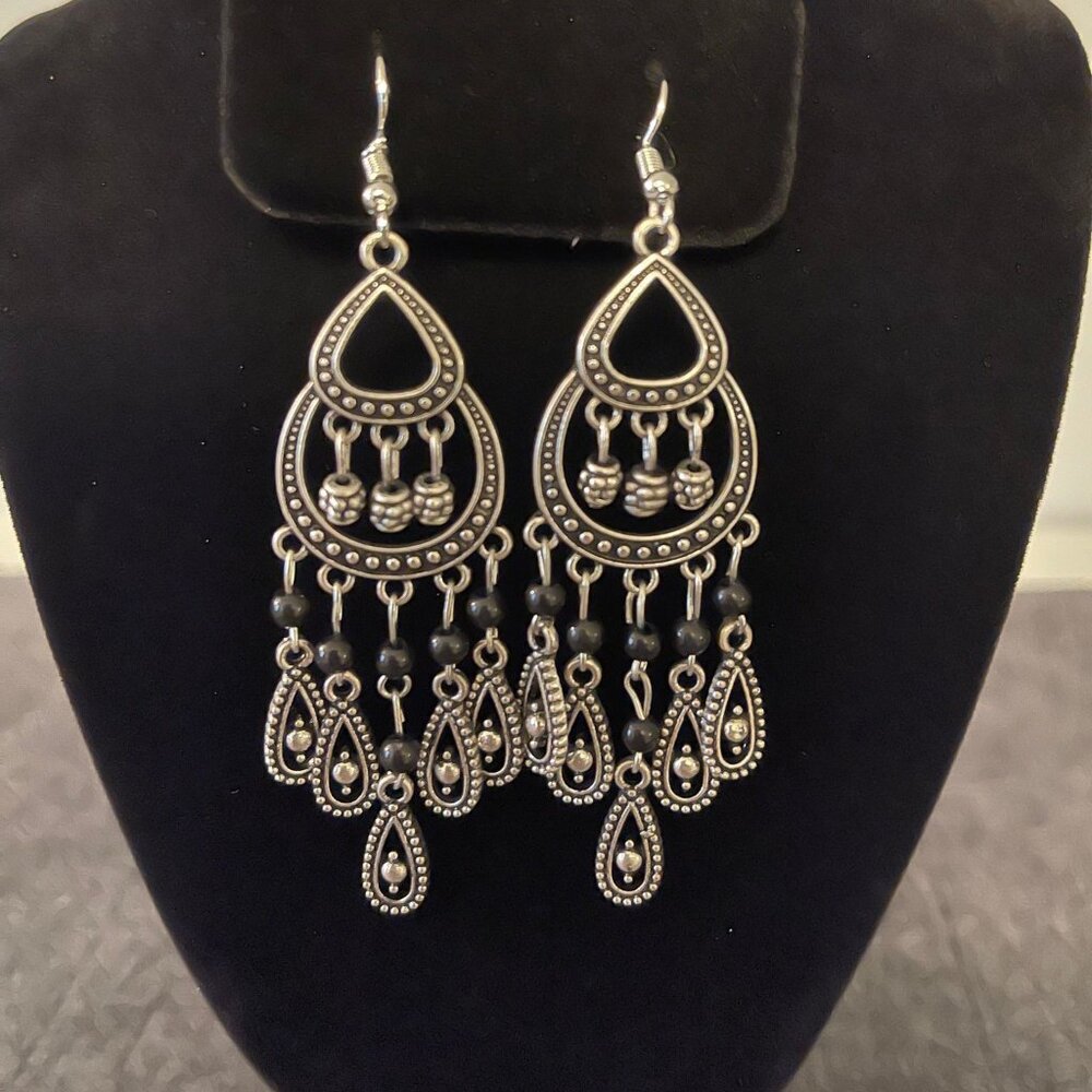 Dangling Fashion Earrings